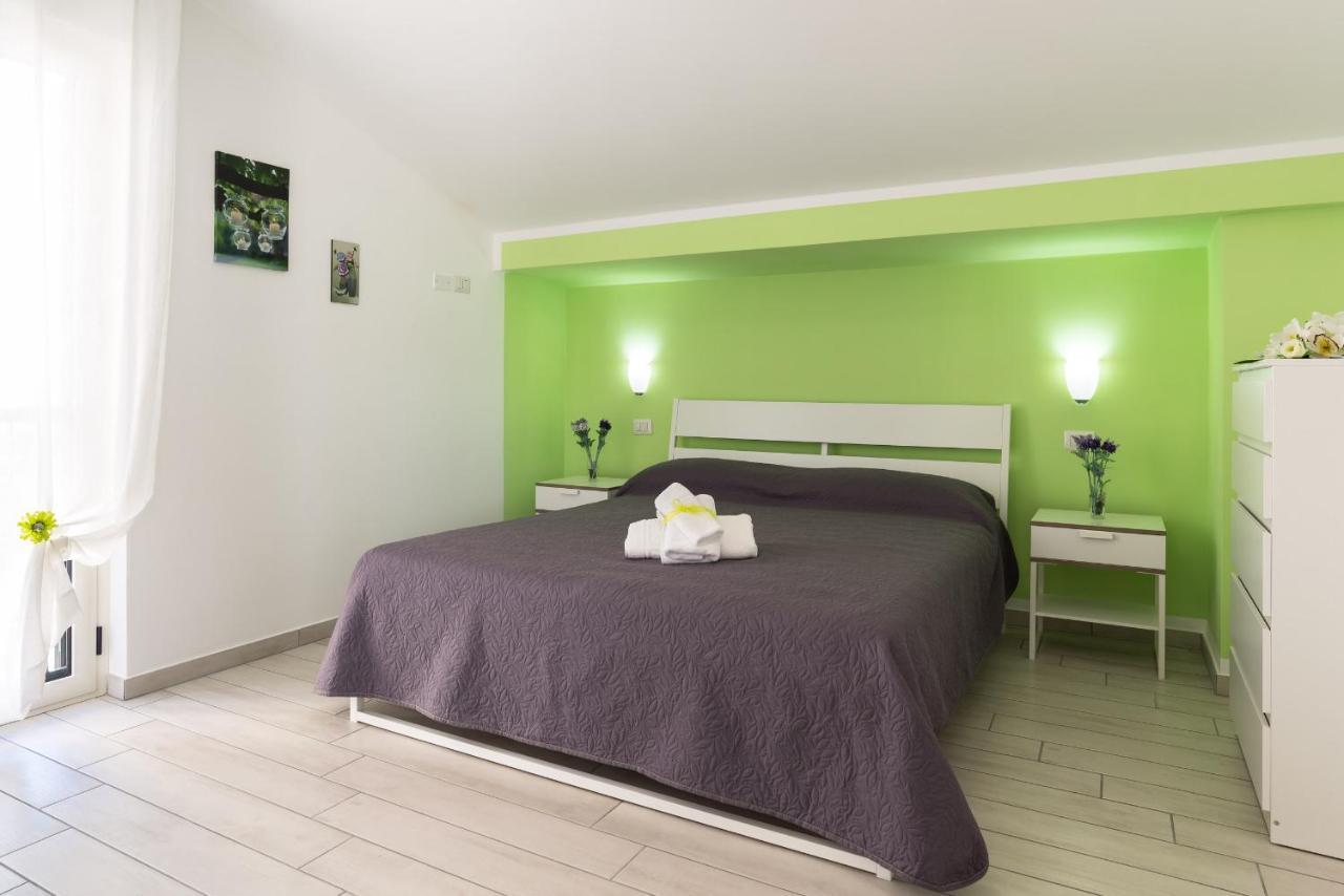 אגרופולי Residence Rossomelograno מראה חיצוני תמונה