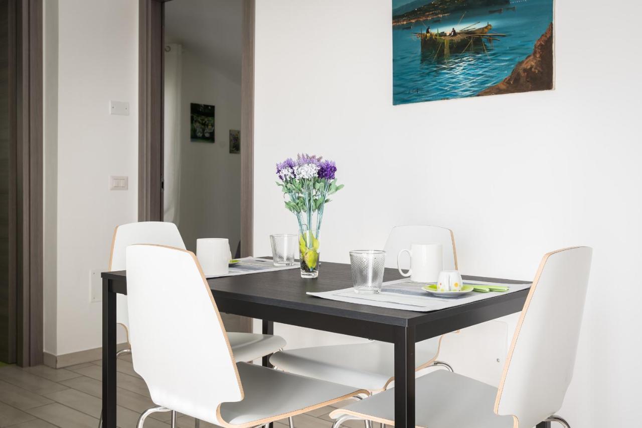 אגרופולי Residence Rossomelograno מראה חיצוני תמונה